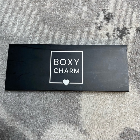 Boxycharm Hello Charmer Eyeshadow Makeup Palette - Picture 2 of 10